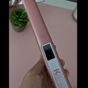 KIPOZI 1 Inch Titanium Flat Iron Pink